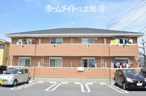 建物外観　外観写真（昼）