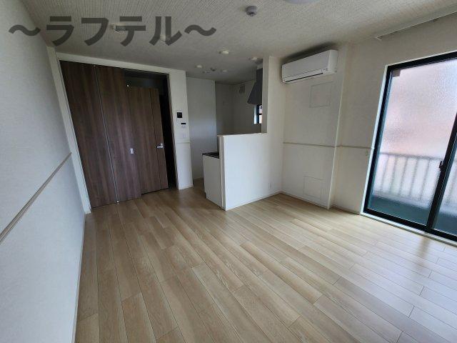 居室・リビング　同メーカー施工　別部屋イメージ写真