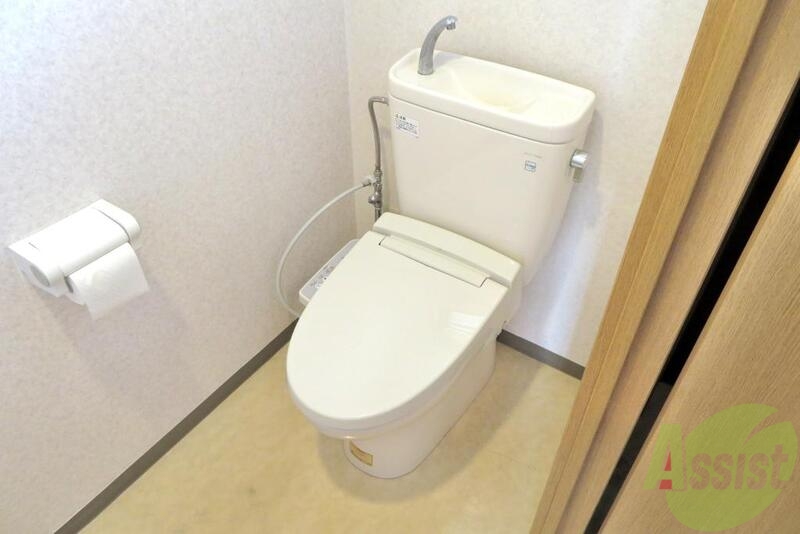トイレ　温水洗浄トイレで毎日快適に生活出来そうですね