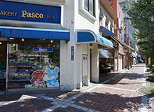 ショッピングセンター　青梅本町商店会（ショッピングセンター）まで571m