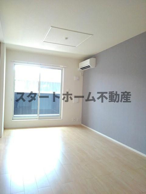 居室・リビング　ゆったりとした居間です