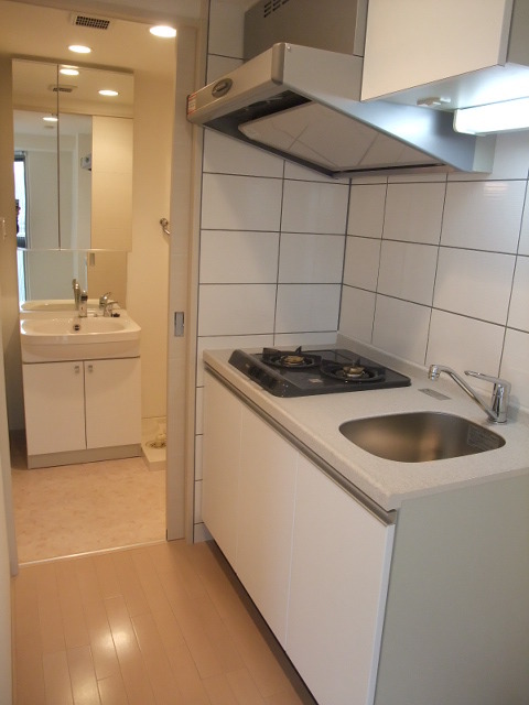 キッチン　ビルトインのシステムキッチン