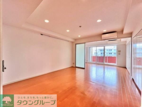 居室・リビング　★明るい洋室★