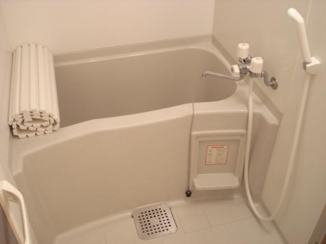 バス・シャワールーム　バス