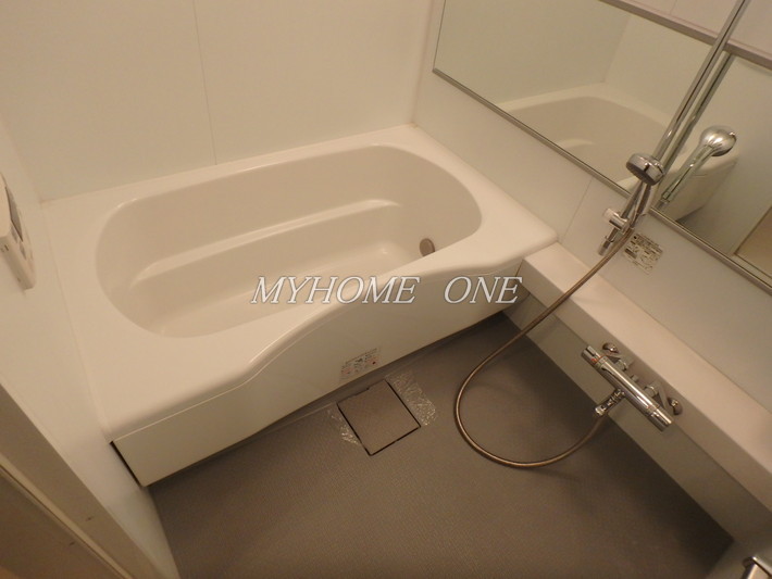 バス・シャワールーム　追焚バス