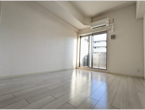 居室・リビング　名古屋で一番初期費用の安い賃貸専門の不動産会社です(^^)