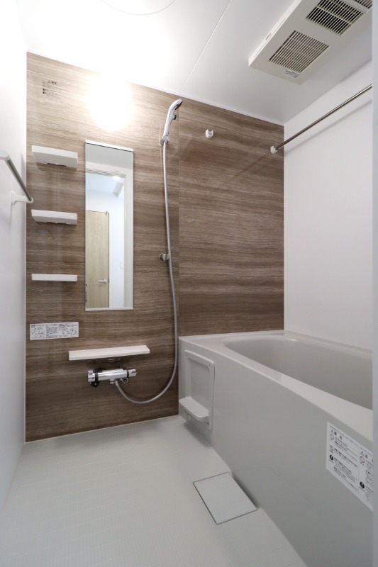 バス・シャワールーム　図面と現状に相違がある場合には現状を優先