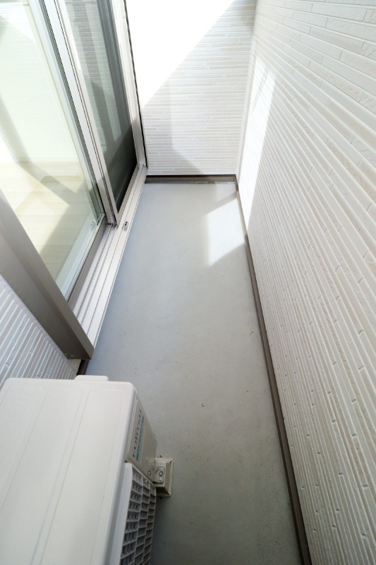 バルコニー　図面と現状に相違がある場合には現状を優先