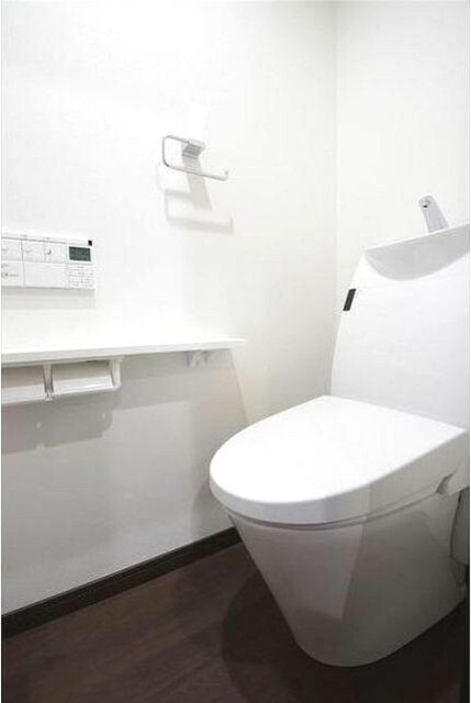 トイレ　温水洗浄便座機能