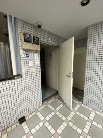 エントランス　イーグル巣鴨