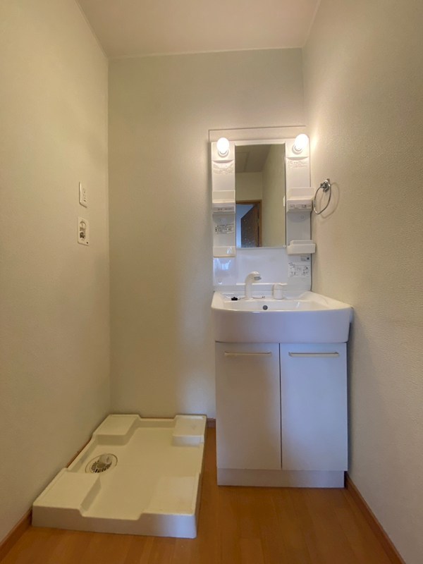 洗面設備　同仕様写真