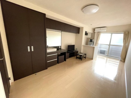 居室・リビング　※別部屋の写真です