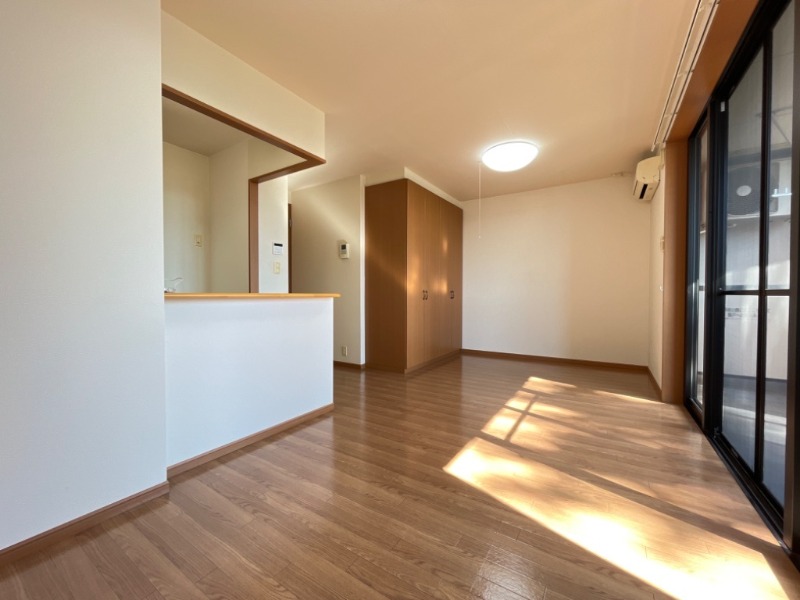 居室・リビング　図面と現状に相違がある場合には現状を優先