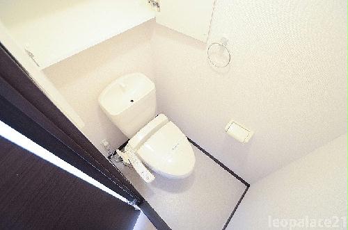 トイレ　設備・仕様は号室により異なる為、現状を優先致します。