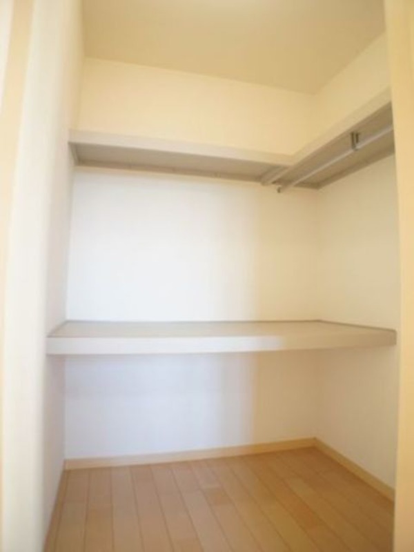 収納　図面と現状に相違がある場合には現状を優先