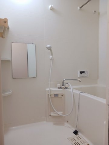 バス・シャワールーム　日々の疲れを癒すお風呂付です