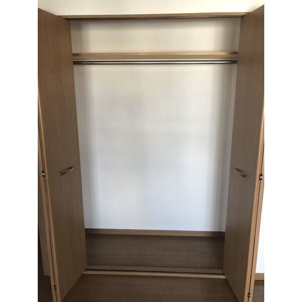 収納　たっぷり収納できるクローゼットは嬉しいですね♪