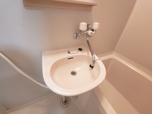 洗面設備　部屋