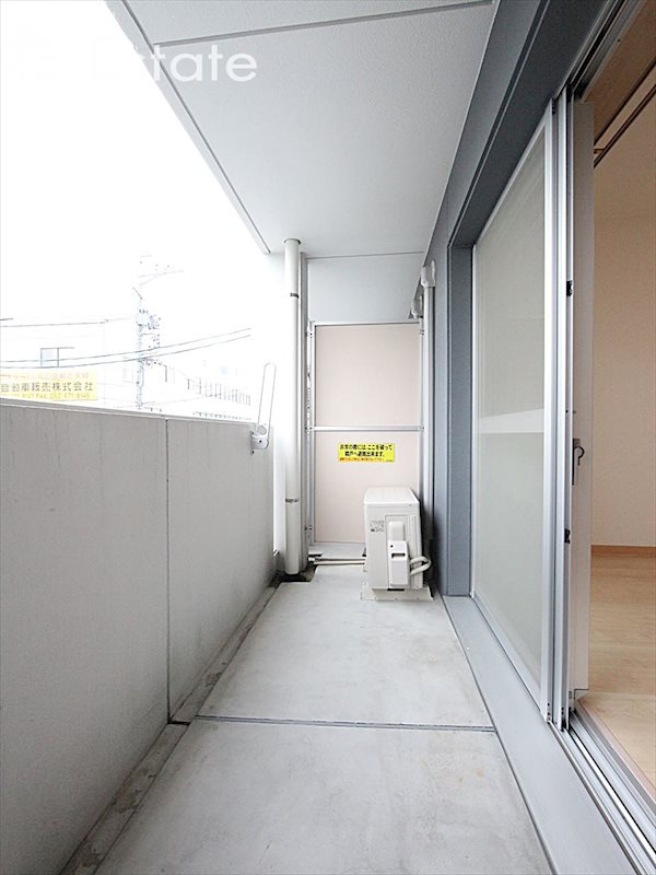 バルコニー　バルコニー