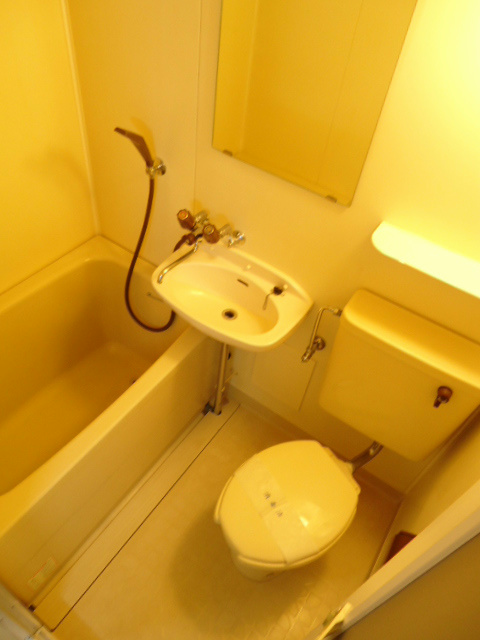 トイレ　反転タイプ