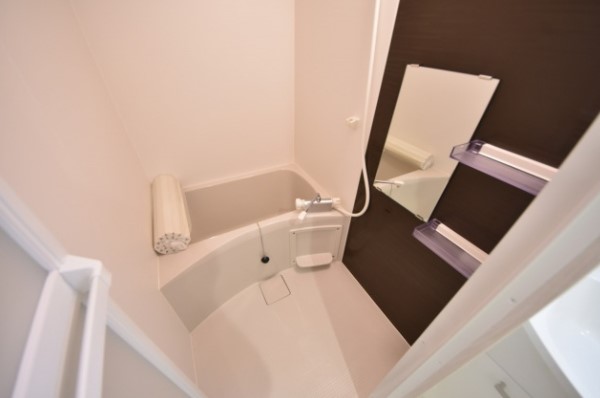 バス・シャワールーム　同施工参考写真となります