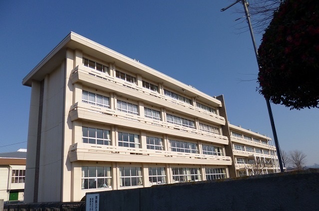 中学校　真岡東中学校（中学校）まで680m