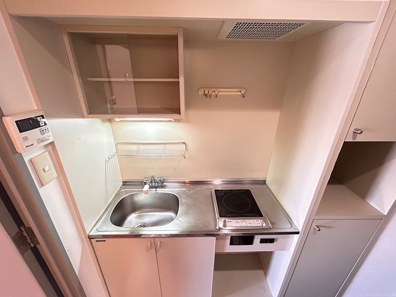 キッチン　同タイプの507号室です。