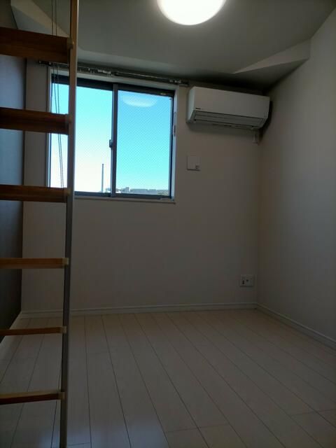 居室・リビング　別部屋参考写真