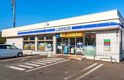 コンビニ　ローソン札幌南郷通二丁目店（コンビニ）まで322m