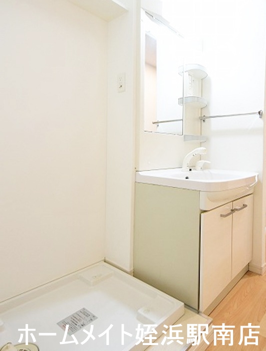 洗面設備　★独立洗面１洗濯機置き場は室内！★※別部屋参考写真