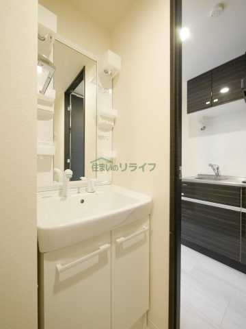 洗面設備　プレール・ドゥーク東新宿III