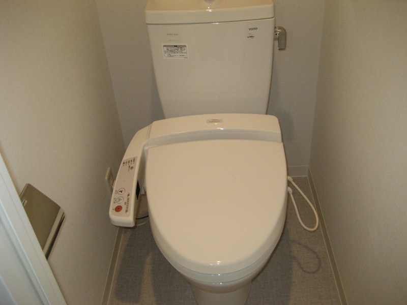 トイレ　別部屋参考写真