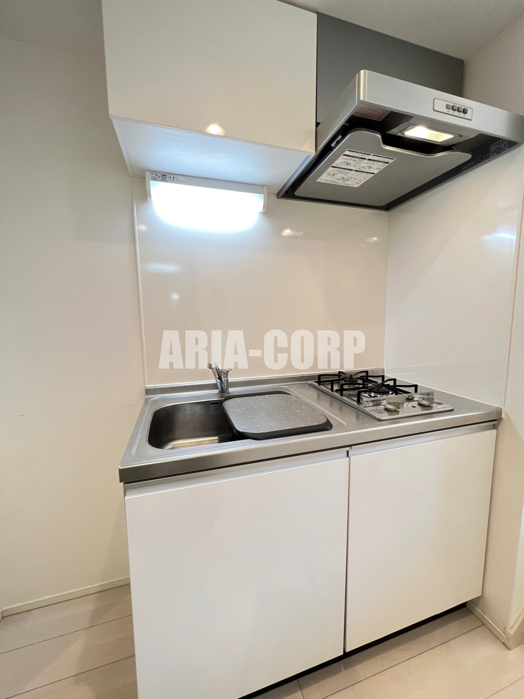 キッチン　２口コンロシステムキッチン完備！