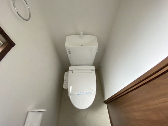 トイレ　※別部屋の写真です