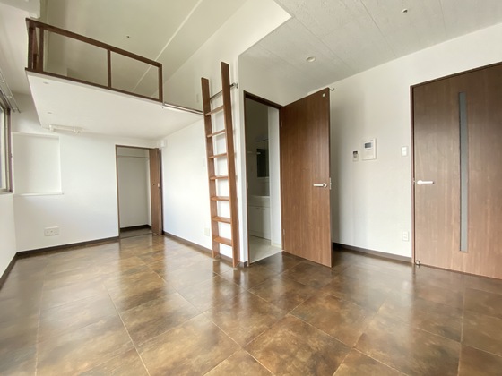 居室・リビング　※別部屋の写真です