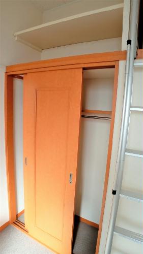 収納　同タイプの写真です。仕様が異なる場合があります。