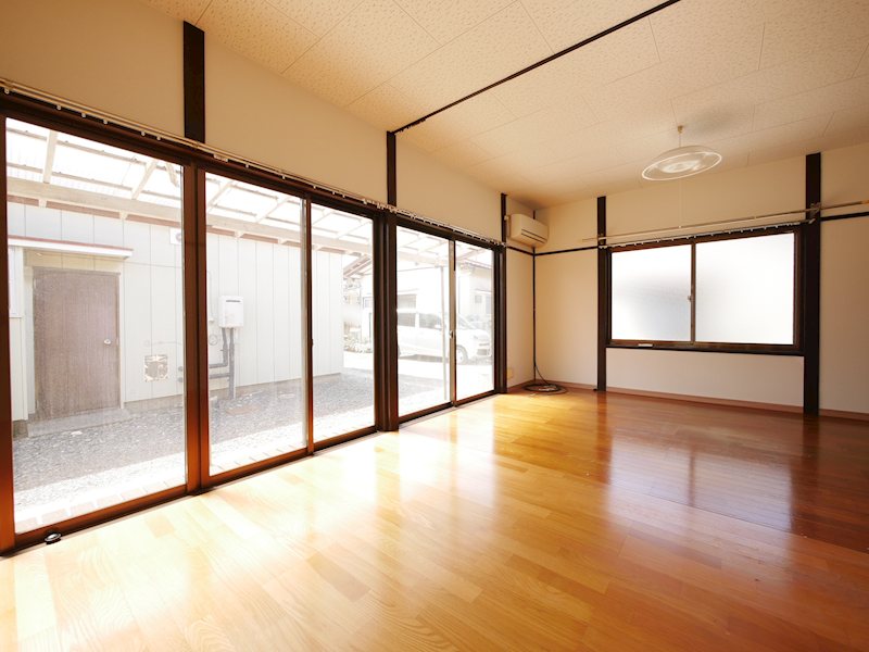 居室・リビング　洋室１０.５帖