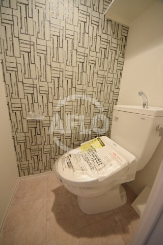 トイレ　エスプレイス大阪城サウスコンフォート　温水洗浄便座