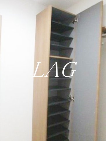 玄関　玄関です。