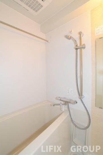 バス・シャワールーム　風呂