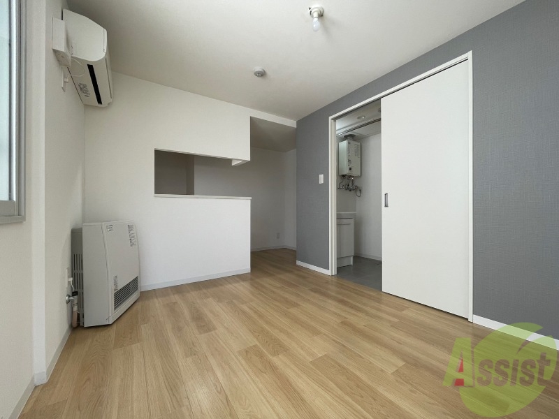 居室・リビング　広くてキレイなお部屋が広がっていて、充実した生活が送れそう。