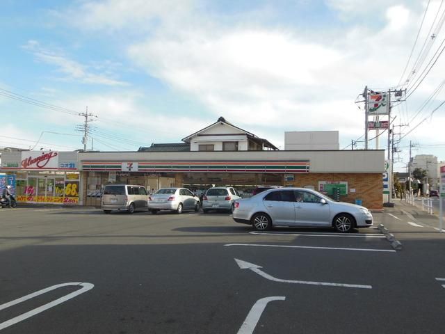 コンビニ　セブンイレブン横浜二俣川２丁目店（コンビニ）まで89m