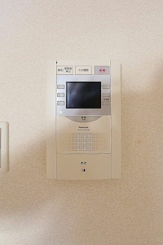 セキュリティ　TVモニターホン付きで安心ですね