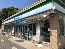 コンビニ　ファミリーマート 豊田志賀町店（コンビニ）まで464m