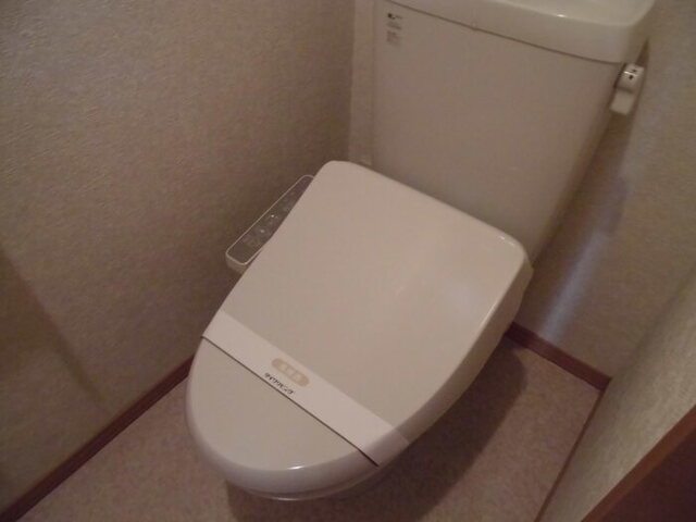 トイレ　温水洗浄暖房便座
