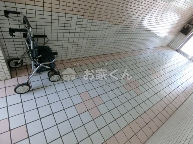 駐車場　駐輪スペース