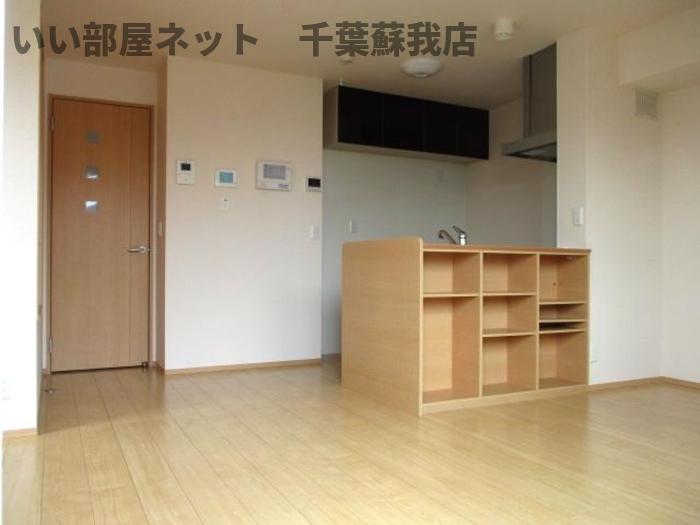 居室・リビング　ゆったりとした居間です
