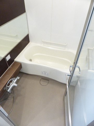 バス・シャワールーム　バス※別部屋参考写真