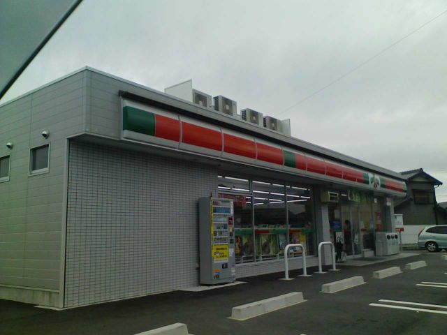 コンビニ　サンクス（コンビニ）まで280m