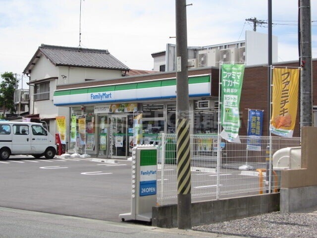 コンビニ　ファミリーマート蒲郡三谷町店（コンビニ）まで217m